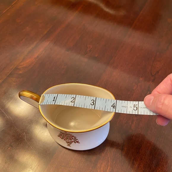 Lenox Creamer - Picture 6 of 6